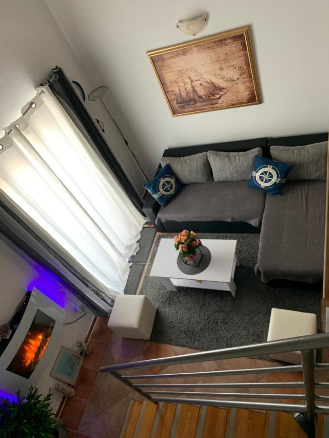 Apartman MAT Novalja Bagian luar foto